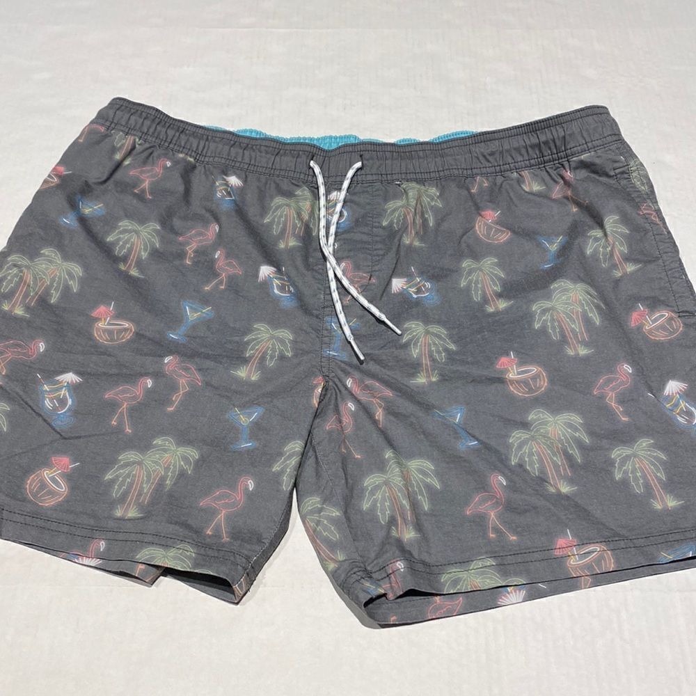 Mens unlined swim trunks with drawstring waist size large